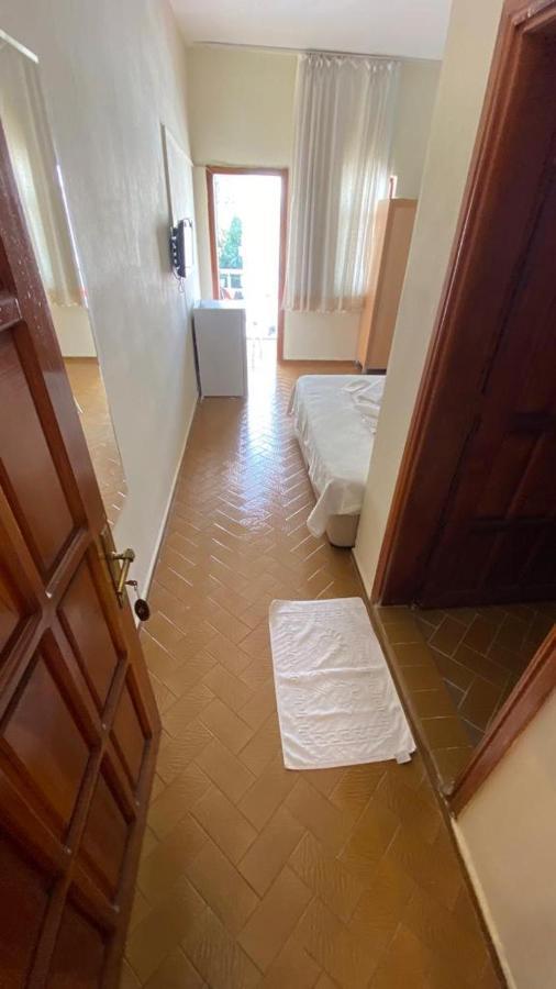 Saray Pansiyon Kaş Luaran gambar