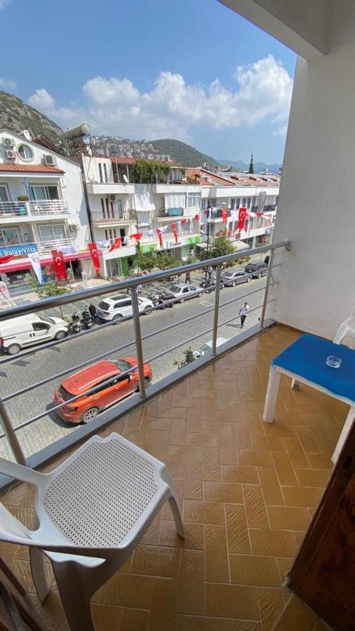 Saray Pansiyon Kaş Luaran gambar
