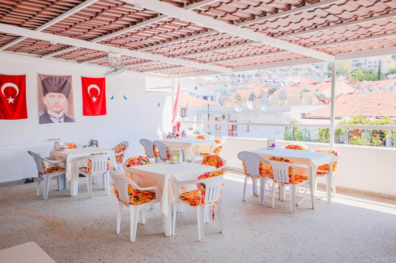 Saray Pansiyon Kaş Luaran gambar